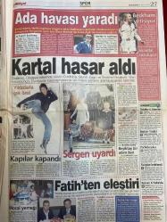 MİLLİYET GAZETESİ DOĞUM GÜNÜ HEDİYESİ - 4 EKİM 2003 - TAM TAKIM 30 SAYFADIR -Recep Tayyip Erdoğan-Cem Uzan-Hülya Avşar-Tarkan-Hasan Cemal-Güneri Cıvaoğlu-Fikret Bila-Tuncay Özkan-Rıdvan Dilmen-Erdoğan Şenay-Yusuf Yıldırım-Bilal Meşe-Şenol Güneş-İlhan Mansız-Emre Aşık-David Beckham-Sergen Yalçın-Fatih Terim-Hakan Şükür-Metin Akçaabat-Efevi Aksoy-Kemal Uzan-Hakan Uzan-Yavuz Uzan-Güngör Uras-Semra Pelek-Bir düşüş daha-Ada havası yaradı-Kartal hasar aldı-Kral’dan ilginç itiraf-Cim-Bom’a Şükür müjdesi-Ülkerspor’un adı yetti-Paralar kaçıyor-Enflasyon tuş oldu-Yurtdışına para kaçırıyorlar-7 katrilyon halkın sırtında-Uzanlar artık tüm dünyada aranacak