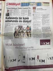 MİLLİYET GAZETESİ DOĞUM GÜNÜ HEDİYESİ - 3 EKİM 2003 - TAM TAKIM 34 SAYFADIR -Recep Tayyip Erdoğan-Güneri Cıvaoğlu-Hasan Cemal-Michael Jackson-Sergen Yalçın-Şenol Güneş-Lucescu-Bilgin Gökberk-Orhan Yıldırım-Hakan Şükür-Ali Dürüst-Özhan Canaydın-Hamit Turhan-Hakan Şükür-Frank de Boer-Orhan Ak-Cihan Haspolatlı-Rebrov-Tuncay Şanlı-Daum-Yusuf Dursun-Oğün Temizkanoğlu-Ayhan Akman-Yattara-Van de Paar-Petkoviç-Metin Çeker-Mario Campos-Richard Burns-Carlos Sainz İletişimde kopukluk var-Köşeyi dönüp vuruyor-PKK’ya beş sert darbe-Fener’e aynı kostüm-Hakan-Rebrov kadroya girdi-Hooijdonk’a baraj yok-Sergen: Sahada isim değil cisim iş yapar-Lucescu frene bastı-İlhan Mansız’a 28 milyar ceza-Aslan’da devrim cephesi-Aybaba’nın kara listesi-Kollar erken sıvandı-Rallide hüzün-Gözler San Remo’da