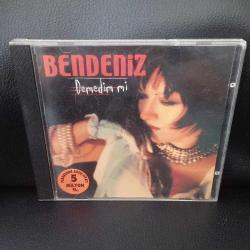 Cd Bendeniz demedim mi albümü. Kartonette yazı var. Orijinal. sorunsuz çalışıyor.