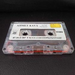 Kaset Ahmet Kaya Şafak türküsü albümü.1987 Taç plak Kağıt Baskı. Kartoneti yok, baştan sona dinlendi sorunsuz çalışıyor