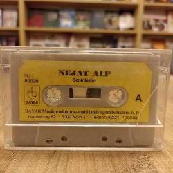NEJAT ALP SENİNLEYİM KASET ALMANYA BAYAR BASKI KARTONETSİZ