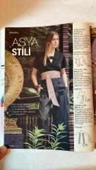 BURDA ELBİSE PATRONLU DERGİ - EKİM 2015 - EVRENSEL MODA - SONBAHAR GÜZELLİĞİ - OZEL TASARIM - MONT MODELİ - KLASİKLER - ASYA STİLİNDE - ÇOCUKLARA - DİKİŞ OKULU - GEÇİŞ MEVSİMLERİ - ÖRGÜ OKULU - EKSTRA - KİRAZ ÇİÇEĞİ DESEN - ANVELOP BLUZ - PANTOLON - ANVELOP ELBİSE - KİMONO ELBİSE - DOKUMA - VAHŞİ DESEN - PATCHWORK ÇALIŞMASI - JEAN - HOBİ EKSTRA - SCHNITTBOGEN - PATTERN SHEET - DİKİŞ SÖZLÜĞÜ - MARTIN FRIEDRICH - SABINE MAEULEN - MOSCHINO - BURDASTUDIO - IMAXTREE.COM - THERESA BACHLER - ASHISH - ALMEIDA –  TAM TAKIM 116 SAYFA