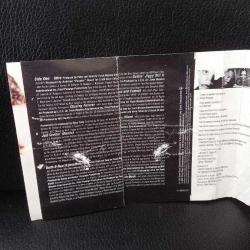 Kaset Will Smith big willie style albümü. Kartonette yıpranma var, kasette fotoğrafta görülen dinlemeye engel olmayan kırık mevcut