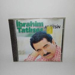 Cd İbrahim Tatlıses At gitsin. Orijinal. Raks 98 dönem baskı sarı bandrollü albüm. Çok iyi durumda koleksiyonluk