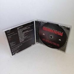 Cd İskender Paydaş Zamansız Şarkılar Albümü. Orijinal. Kartonette kat izi var. Sorunsuz çalışıyor. Şebnem Ferah, Tarkan, Nazan Öncel, Sıla, Atiye