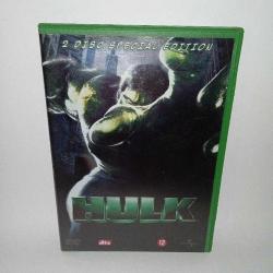 Dvd Hulk 2 disk special edition. Türkçe desteği YOK. Ses ve altyazı İngilizce. Disklerde çalışmasına engel olmayan çizikler var. Sorunsuz çalışıyor.