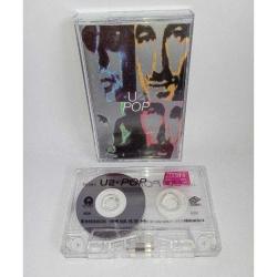 Kaset U2 Pop albümü. Orijinal. İrlandalı rock grubu U2'nun dokuzuncu stüdyo albümü