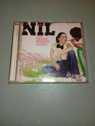 NİL KARAİBRAHİMGİL TEK TAŞIMI KENDİM ALDIM CD - İKİNCİ EL