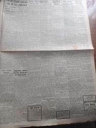 Cumhuriyet Gazetesi - 17 İkincikanun (Ocak) 1941 - Romanya'da neler oluyor Yazan Yunus Nadi Başmakale - Milli Şef İsmet İnönü İngiliz generallerini dün kabul buyurdular - Garp çölünde kazanılan zaferin azameti fotoğraf - Sidi Barani etrafında çölü dolduran on binlerce İtalyan esiri kamplarına doğru hareket emrini bekliyorlar fotoğraf - Amerikan hariciye nazırı Corden Hull britanya  mağlup olursa Amerika onun rolünü yapmaya mecbur olacaktır - Ticaret mektebinde dünkü merasim fotoğraf - Bulgaristan'da sivil Alman subay ve askeri bulunduğunda Amerikan kaynakları ısrar ediyor - bingazi yanıyor askeri Liman tesisatı tahrip edildi - bir Alman Deniz mütehassısının itirafı İngiltere denizlere hakim bulundukça İngiliz Adaları mağlup edilemez - Beyoğlu halkevinde kitap sergisinden bir köşe fotoğraf - Kantoron'un Şekvası yazan Burhan Felek - Kızıl vazo yazan Peride Celal Yazı Dizisi - Şarlo Büyük diktatör rolünde fotoğraf - Charlie Chaplin Büyük diktatör filmi - Galatasaray Beyoğluspor Maçı