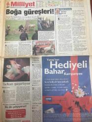 MİLLİYET GAZETESİ DOĞUM GÜNÜ HEDİYESİ - 29 MART 1999 - TAM TAKIM 28 SAYFADIR -Slobodan Milosevic-Fikret Bila-Duran Güngör-Arzum Onan-Semih Kaftan-Mustafa Denizli-Sergen Yalçın-Joachim Löw-Yaşar Saygı-Turgay Ürme-Bilal Meşe-Gürcan Bilgiç-Mustafa Küçük-Ünver Ergün-Ömer Üründül-Erhan Telli-Sina Koloğlu-Erman Şener-Fikret Bila-Fahri Kasırga-Süleyman Demirel-Tayyibe Gülek-Kasım Gülek-Mesut Yılmaz-Ali Müfit Gürtuna-Zekeriya Temizel-Adnan Polat-Ahmet Vefik Alp-Ali Talip Özdemir-Yalçın Özer-Aytaç Durak-Vahit Erdem-Erdem Saker-Kutlu Aktaş-Altan Öymen-Hasan Cemal-Pınar Aktaş-Ahmet Oktay-Ali Kırca-Ayşenur Arslan-Şükrü Saraçoğlu-Yorgo Papandreu-Sergei İvanov-Benazir Butto-Ruşen Çakır-Zeki Demirkubuz-Nazım Hikmet-Soykırım emri-Hayalet vuruldu-Şehitlik çiçek açtı-Mini eteği kamuflajdı-Sergen gibi oynadım-Löw’den vize çıktı-Belediye’nin gözü Aydın-Yorgun savaşçılar-Yeşile beton dikildi-Şimdi sıra sizde-Köşk’ün iki turlu ısrarı-Politikaya baba kucağında ısındı-İstanbul’a vaat yağmuru