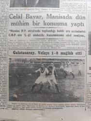 Cumhuriyet Gazetesi - 31 Ekim 1949 - başbakanın rolü Cumhuriyet Başmakale - Dışişleri bakanımız Necmettin Sadak uçakla Paris'e gitti fotoğraf - Necmettin Sadak Tito'nun inanmış bir komünist olduğundan şüphesi bulunmadığını söyledi - hava birliklerimiz tepkili uçaklarla takviye ediliyor - ilk parti 40 50 vampir uçağı bugünlerde memleketimize gelecek fotoğraf - Hava Kuvvetleri başkomutanı Orgeneral Zeki Doğan fotoğraf - Amerikalı tanınmış gazeteci Walter Lippmann İstanbul'da fotoğraf - Celal Bayar Manisa'da Dün mühim bir konuşma yaptı - Galatasaray Vefa'yı 1 0 mağlup etti fotoğraf - 7.500 saat Uçan kadın Jacline Cochrane fotoğraf - Truman'ın İsmet İnönü'ye telgrafı -  Çelik Kralı Andrew Carnegie - Ankara'da Mehmet Akif sokağı - Turgut Reis yazan Halikarnas Balıkçısı Yazı Dizisi - İstanbulspor Emniyet 1 1 berabere kaldı - Nafi Atuf Kansunun cenazesi Dün törenle kaldırıldı - Zafer abidesi filmi Melek sinemasında - İstanbul Ankara Radyosu Programı - Parker 51 dolma kalem - Tiyatro