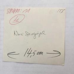 NURİ SESİGÜZEL'İN ORİJİNAL 2'Lİ FOTOĞRAF SETİ  - 17 x 9 cm ve 12 x 12 cm EBADINDA  - NURİ SESİGÜZEL EVİNDE OĞLU MEHMET,  KIZI BİRGİ ve EŞİ AYSEL SESİGÜZEL'LE NEŞE İÇİNDE ZAMAN GEÇİRİRKEN ÇEKİLMİŞ NET KALİTEDE 2 HATIRA FOTOĞRAFI... ÖZEL ARŞİV.