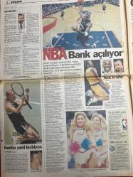 MİLLİYET GAZETESİ DOĞUM GÜNÜ HEDİYESİ - 5 ŞUBAT 1999 - TAM TAKIM 34 SAYFADIR -Yılmaz Durak-Güneri Cıvaoğlu-Hasan Cemal-Doğan Koloğlu-Erdoğan Şenay-Kartal Yiğit-Ersoy Özdem-Gürcan Bilgiç-Vedat Vatansever-Halil Özer-Gülberk-Erman Şener-Şebnem-Güneri Cıvaoğlu-Sina Koloğlu-Feray Öztürk-Umur Talu-Gökhan Töre-Michael Jordan-Grant Hill-Kobe Bryant-Shaquille O’Neal-Kournikova-Barış Manço-Muzaffer İlkar-Zekai Tunca-Necdet Tokatlıoğlu-Sezen Cumhur Önal-Hakkı Yalçın-Muzaffer İlkar-Şükran Ay-Hümeyra-Zuhal Olcay-İbrahim Tatlıses-Yılmaz Erdoğan-Tarih gibi şarkılar-Yatırımcı çete-Huzurevinde facia-İnternette dokunmatik modeller-Hakemler adil değil-Fener’e dev bütçe-Hakan günah çıkarttı-Hagi örnek bir usta-Sergen de kadroda-Kortta yeni lezbiyen-NBA bank açılıyor