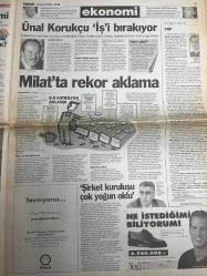 MİLLİYET GAZETESİ DOĞUM GÜNÜ HEDİYESİ - 2 EKİM 1998 - TAM TAKIM 34 SAYFADIR -Süleyman Demirel-Mesut Yılmaz-Tansu Çiller-Necmettin Erbakan-Hikmet Çetinkaya-Sami Kohen-Sam Erim-Hasan Pulur-Samih Yalnız-Turgay Öğretmen-Hagi-Fatih Terim-Oktay Derelioğlu-Ahmet Üzel-Samih Yalçın-Halil Özer-Attila Türker-Doğan Koloğlu-Bilal Meşe-Feyyaz Uçar-Hakan Şükür-Rüştü Reçber-Mustafa Denizli-Löw-Yalçın Türk-Ömer Üründül-Şeref Oğuz-Hanım Gürlek-Ünal Korukçu-Ersin Özince-Yılmaz Erez-Sabırımız taşıyor-%99 oy alsalar yine kapatırım-İyi ki Hagi var-Terim’e madalya-Protestoya teşhir cezası-Son söz Beşiktaş’ın-Hedefimiz final-Hagi G.Saray’da baştacı-Tahkim Beşiktaş dedi-Dimas’ta mutlu son-Löw kadro yeterli-Milat’ta rekor aklama