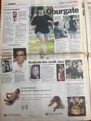 MİLLİYET GAZETESİ DOĞUM GÜNÜ HEDİYESİ - 4 KASIM 1998 - TAM TAKIM 32 SAYFADIR -Hasan Cemal-Nuh Mete Yüksel-Deniz Baykal-Levent Kırca-Derya Sazak-Sema Karabıyık-Derya Tuna-Selim Genç-Sedat Benli-Fatih Terim-Murat Ağca-Bilal Meşe-Güven Taner-Orçun Onat-Bülent Karpat-Doğan Koloğlu-Atila Gökçe-Erman Şener-Vedat Yetişen-Vedat Yetişenler-Gürcan Bilgiç-Bülent Karpat-Güneri Cıvaoğlu-Zafer Mutlu-Tayfun Doğan-Bülent Erkmen-Nesim Malki-Bedirhan Zeki-Taylan Doğan-ABD-İngiltere-Hollanda-Almanya-Fransa-İspanya-Yunanistan-Arnavutluk-Fazilet uyarısı-Terror tuner Aşıyı Scutz-Almanya uyuyor mu-Malki tetikçisi cezaevinde-Gedik gözaltına alındı-Önleyici güvence-CHP desteği grevi erteletti-Bir kamyon bin kaset-Hasan Cemal Milliyet’te-Adriyatik’ten Çin Seddi’ne-Zirve Aslan’ı bekliyor-Toshack çilingir arıyor-Valerenga bizden korksun-Cim Bom’da sarı alarm-Hedef bir puan-Oğuz Aykut Adana’da-Balic Boliç forvette-Yüzler gülüyor-Fenerbahçe’de çaycı yok-Tofaş rövanşı aldı-Avrupa gecesi-Salkım iğrenç poz veriyorlar-