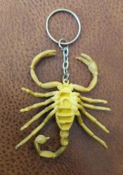 Akrep Burcu Anahtarlık. Gerçekçi Detay ve Eşsiz Görünüm. Çok Kaliteli, Esnek Sert Plastikten Üretilmiştir. 1980'lerden. Koleksiyonluk. (Çok Nadir)