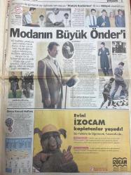 MİLLİYET GAZETESİ DOĞUM GÜNÜ HEDİYESİ - 1 KASIM 1998 - TAM TAKIM 34 SAYFADIR -Ayşe Kulin-Levent Kırca-Güneri Cıvaoğlu-Sezen Aksu-Türkan Soray-Ali Poyrazoğlu-Gazaner Özcan-Halil Özer-Togay Bayatlı-Doğan Koloğlu-Ahmet Çakar-Erdoğan Şenay-Yalçın Türk-Ömer Üründül-Tankut Antakyalıoğlu-Ömür Avcı-Cemal Ersen-Lefter-Hüseyin Kırcalı-Fevzi Gözlüer-Bülent Uzun-Kennedy-Hagi-Arif Hasan Şaş-Hikmet Karaman-Bolic-Ayşe Kulin Bosna’yı yazıyor-Sanatçı direnişi-Hava korsanı gece gömüldü-F.Bahçe söktü aldı-Hagi varsa sorun yok-Oğuz komedisi-Maç saatlerine öfke-Fener’in hakkı Fener’e-İyi futbol önemli değil-İstanbul tatsız golsüz-Trabzon’da şok ve öfke-Futbol Federasyonu’nda yetki krizi