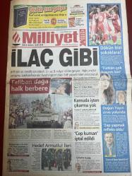 MİLLİYET GAZETESİ DOĞUM GÜNÜ HEDİYESİ - 14 KASIM 2001 -TAM TAKIM 28 SAYFADIR -Ahmet Tekin-Güneri Cıvaoğlu-Hasan Cemal-Mehmet Y. Yılmaz-Murat Saygı-Ahmet Tulgar-Yusuf İslam-Nurdan Akıner-Attila Gökçe-Fatih Terim-Lucescu-Mondragon-Ümit Milli Takımı-Ergün Penbe-Hakan Şükür-Arif Erdem-Hasan Şaş-Ömer Üründül-Erdoğan Şenay-Murat Saygı-Harun Günek-Hanifi Güney-Garbis Özatay-Gizem Özdilli-Benhan Duygu-Daniel Colagrossi-İlaç gibi-Taliban dağa halk berbere-Hedef Armutlu ileri-Cep kumarı iptal edildi-Zap yapmak refleks oldu-Viagra bisiklete bindi-UFO heyecanı-Hollanda’dan çöpçü geldi-Seksi açılış-İstanbul aramızda kalsın-Terim’e dön çağrısı-Galip geldik ama barajı geçemedik-Ümitler’e yetmedi-Haydi güneşin doğduğu yere-Ağır toplar göreve-Zaplamak bende bir refleks oldu-Namazdan çıkıp imzaya koştu