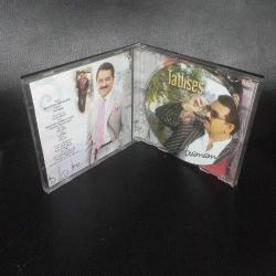 Cd İbrahim Tatlıses Aramam albümü. Orijinal. Sorunsuz çalışıyor.