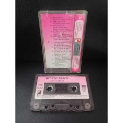 Kaset Bülent Ersoy, istiyorum albümü. 1989 kağıt baskı. Orijinal. Temiz. Koleksiyonluk