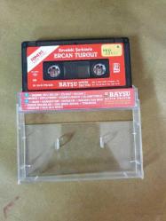 ERCAN TURGUT - ZİRVEDEKİ ŞARKILARLA - KASET