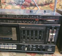 EN UCUZ JVC PC 30 MÜZİK SETİ.  SADECE ELEKTRİK KABLOSU YOK.