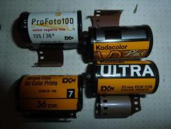 FOTOĞRAF MAKİNESİ FİLMİ 35MM ve 120 ROL 2 ADET+5 ADET ÇIKMA FİLM+5 ADET RESİM ÇEKİLMİŞ FİLM+2 ADET BOŞ KKUTU 13 ADET