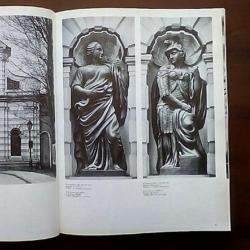 LENİNGRAD IN TARİHİ HEYKELLERİ.SANAT SEVENLER İÇİN MÜKEMMEL KAÇIRILMAYACAK ARŞİV NİTELİKLİ BİR KİTAP.