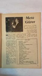 KADIN DERGİSİ, SİYASAL, SOSYAL, EĞİTSEL - TARİH: ARALIK 1968 - SAYI: 999  KADINLIKLA İLGİLİ SEMİNER VE KONFERANSLAR, YAZAR: İFFET HALİM ORUZ - JACQUELINE VE DÜNYA BASINI, YAZAR: ÖZEN ÖZÇAĞLAR - MİNARELER VE KANDİLLER, YAZAR: HASENE ILGAZ - BİR YIL DÖNÜMÜ VE BİR YAZI, YAZAR: ORUZ - AYIN KADIN SANATÇILARI - EBE HEMŞİRE VE HASTABAKICI İHTİYACINI GİDERMEK İÇİN, YAZAR : A. REFİK NOYAN - PADİŞAHIM ÇOK YAŞA, NEJAT UYGUR, ŞAKİR PALANCIOĞLU - AŞK ÇORBASI - SUNA KAN'IN KONSERİ, YAZAR: N.AYTEN ATASAĞUN - MEŞELİK, A. HALİM UĞURLU - KÜÇÜK BEBEK GASKONYALIDA SON KADINLAR MATİNESİNDE GÖRDÜKLERİM  - TAM TAKIM EKSİKSİZ 36 SAYFA