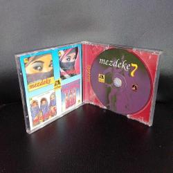 Cd Mezdeke 7, sözlü pop-arabic Mısır dansları. Orijinal. Sorunsuz çalışıyor.
