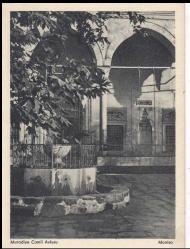 Eski Manisa Muradiye Camii Avlusu siyah beyaz kartpostal Tasvir neşriyat