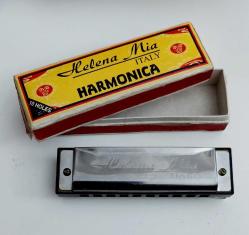 İtalya, Helena Mia Harmonica 
