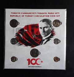 Cumhuriyetin kuruluş yüzüncü yıl hatıra para kiti