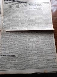 Cumhuriyet Gazetesi - 3 Eylül 1939 - devletler arasında nizam ve ahlak yazan Yunus Nadi Başmakale - İtalya sulh teklifinde bulundu - İngiltere ve Fransa bugün öğleye kadar Almanya'dan müspet cevap gelmezse derhal harp ilan edecekler - Dün İngiliz ve Fransız meclisleri toplandı - muharebe devam ediyor - Alman tayyareleri Dün de Varşova'yı bombaladılar - Leh tebliğine göre 100 Alman tankı tahrip edildi ve 37 tayyare düşürüldü - direnişe devam edeceklerini bildiren leh ordusuna mensup bir Süvari kıtası fotoğraf - Fransız parlamentosu 69 milyarlık harp tahsisatı kabul etti - başvekil general Slavoj Skladkovski Lehistan hudutlarını değil hayatını müdafaa etmektedir dedi - Amerika'da demokrasiler lehine cereyan başladı - Buhara güneşi yazan Orhan Rahmi Yazı Dizisi - Alman mektepleri bu sene açılmayacak - Şehir Hastanesi planı yapan mühendis Valter davet edildi - Bolu halkevinin faydalı köy gezileri fotoğraf - yeşilköy'de bulunan tarihi eserler - Cannes film festivali için hazırlanmış filmler