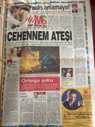 MİLLİYET GAZETESİ DOĞUM GÜNÜ HEDİYESİ - 28 AĞUSTOS 2002 -TAM TAKIM 32 SAYFADIR -Kemal Derviş-Rahşan Ecevit-Bülent Ecevit-Nurettin Ersin-Hikmet Çetin-Ömer Oral-Kemal Derviş-İsmail Cem-Hasan Cemal-Güngör Cıvaoğlu-Toygar Bayatlı-Nurettin Ersin-Ali Şen-Rıdvan Dilmen-Haim Revivo-Yusuf Dursun-Marcus Merk-Yaşar Saygı-Erdoğan Şenay-Gürcan Bilgiç-Bilgin Gökberk-Mehmet Demircan-Hakan Ünsal-Batista-Fatih Terim-Ümit Davala-Litmanen-Christian-Ali Eren-Lucescu-İsmail Ünal-Mirsad Türkcan-Hidayet Türkoğlu-Vedat Danacı-Aydın Örs-Burhan Felek-Haluk Ulusoy-Oğün Temizkanoğlu-Mehmet Ali Yalçındağ-Kemal Derviş-Süper bakanlık istiyor-Alçak koltuk-Baraj ittifakı-Hesap günü-Fener 100’üne bulaştırdı-Cehennem ateşi-Ortega şoku-Hakan ile yeniden-İthal ceza çıktı-Hido’dan son mesajlar