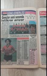 FOTOSPOR 1990 1991 TÜRKİYE FUTBOL LİGİ FİKSTÜRÜ  BEŞİKTAŞ TRABZONSPOR GALATASARAY FENERBAHÇE KARŞIYAKA GAZİANTEP GENÇLERBİRLİĞİ KONYA SARIYER BAKIRKÖY ANKARAGUCÜ BURSASPOR BOLUSPOR AYDINSPOR ADANASPOR ZEYTİNBURNUSPOR KOLEKSIYON NOSTALJİ