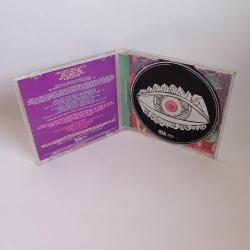 Cd Maroon 5, overexposed albümü. Cd nin arka kağıdında yapışma var. Orijinal. Sorunsuz çalışıyor