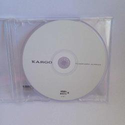 CD Kargo yıldızların altında. Kartoneti yok. Orijinal. sorunsuz çalışıyor.