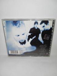 Cd Evanescence fallen albümü. Orijinal 2003 Avrupa baskı. disk 10 üzerinden 9,5 sorunsuz çalışıyor koleksiyonluk