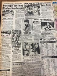 TAN GAZETESİ DOĞUM GÜNÜ HEDİYESİ - 17 OCAK 1984 - TAM TAKIM 8 SAYFADIR -Osman Berkmen-Mustafa Ülkü-Mehmet Şehirlioğlu-Hatice-Mehmet Özer-Vittorio Gassman-Lucy Malone-Alessandro-Brooke Shields-Terry Shields-M.Ali Yılmaz-Yaşar-Zafer-Engin-Serdar-Kratochvilova-Carl Lewis-Smith-Nazım Özdemir-Tanju Feyyizoğlu-Özal-Evren-Fazıl Küçük-Arkan-Süleyman Afacan-Ayşe-Ruf Vallone-Nabi Koker-Hayriye Ülkü Türkiye’den milyarlar kaçırdılar su gibi harcıyorlar-Kocam beni sacaktı-Vücudu zayıfladı göğüsleri iri kaldı-Çıplak gelin istemem-Dünyanın en genç milyarderi-Trabzonspor’dan alacağı 81 milyon lirayı bağışladı-Miliç Beşiktaş için kimse endişelenmesin-Carl Lewis geçildi-Güreşimizi katlediyorlar-Bir günde dört ayrı zam yapıldı-Evren’in katılması İslam dünyası için bir şereftir-Amerikan füzeleri Türkiye’ye yerleştirilmeyecek-Atça canavarının idamı isteniyor-Babasının yolunda-Kocam beni sacaktı-Polisler Hatice’yi iki gencin koynundan kurtardı Zeynep Sultan-Zortek