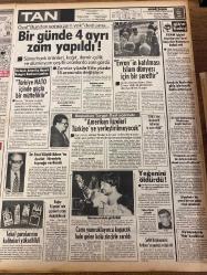 TAN GAZETESİ DOĞUM GÜNÜ HEDİYESİ - 17 OCAK 1984 - TAM TAKIM 8 SAYFADIR -Osman Berkmen-Mustafa Ülkü-Mehmet Şehirlioğlu-Hatice-Mehmet Özer-Vittorio Gassman-Lucy Malone-Alessandro-Brooke Shields-Terry Shields-M.Ali Yılmaz-Yaşar-Zafer-Engin-Serdar-Kratochvilova-Carl Lewis-Smith-Nazım Özdemir-Tanju Feyyizoğlu-Özal-Evren-Fazıl Küçük-Arkan-Süleyman Afacan-Ayşe-Ruf Vallone-Nabi Koker-Hayriye Ülkü Türkiye’den milyarlar kaçırdılar su gibi harcıyorlar-Kocam beni sacaktı-Vücudu zayıfladı göğüsleri iri kaldı-Çıplak gelin istemem-Dünyanın en genç milyarderi-Trabzonspor’dan alacağı 81 milyon lirayı bağışladı-Miliç Beşiktaş için kimse endişelenmesin-Carl Lewis geçildi-Güreşimizi katlediyorlar-Bir günde dört ayrı zam yapıldı-Evren’in katılması İslam dünyası için bir şereftir-Amerikan füzeleri Türkiye’ye yerleştirilmeyecek-Atça canavarının idamı isteniyor-Babasının yolunda-Kocam beni sacaktı-Polisler Hatice’yi iki gencin koynundan kurtardı Zeynep Sultan-Zortek