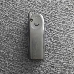 Nokia eski koleksiyonluk tuşlu telefon.
