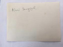 TANJU OKAN, EROL BÜYÜKBURÇ ve NURİ SESİGÜZEL'İN ORİJİNAL FOTOĞRAFI - 16 x 11 cm EBADINDA  - NURİ SESİGÜZEL, TANJU OKAN ve EROL BÜYÜKBURÇ 1960'LARDA BİRLİKTE HATIRA POZU VERİRKEN ÇEKİLMİŞ BİR FOTOĞRAF