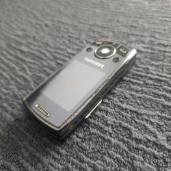 Samsung eski model koleksiyonluk tuşlu telefon.