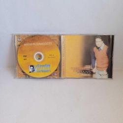 CD Mahsun Kırmızıgül, yüzyılın türküleri albümü , 2 cd. Orijinal. Dinlemeyi etkilemeyen çizikler var. Sorunsuz çalışıyor.