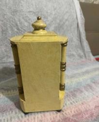 Vintage Viktorya Tarzı  El yapımı Çiçek desenli Kapaklı,Çekmeceli Şömine Saati Boy 34 cm En 18 cm