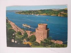 Keskin Color : 377 C İSTANBUL VE GÜZELLİKLERİ Rumeli Hisarı KARTPOSTAL ( POSTCARD) 22/15 cm.