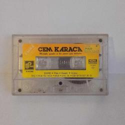 Kaset Cem Karaca merhaba gençler ve her zaman genç kalanlar. Kartoneti yok