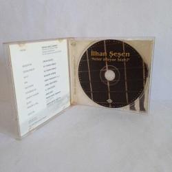 CD İlhan Şeşen Neler Oluyor Bize Albümü. Orijinal. Sorunsuz çalışıyor.