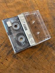 ASMALI KONAK - HAYAT - FİLM MÜZİKLERİ - ÖZCAN DENİZ ŞARKILARIYLA - KASET